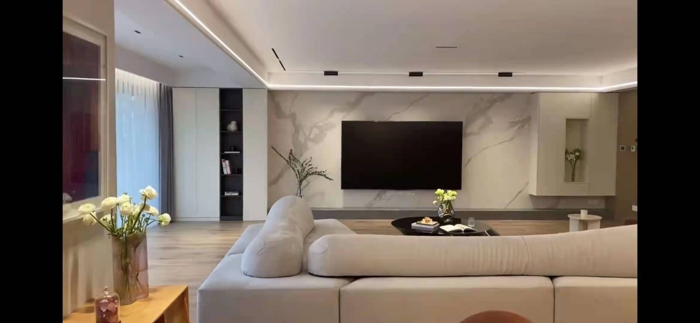 裝一個(gè)巖板電視背景墻需要多少錢？